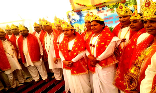 मोतीपुर (बिहार) के सेवा केंद्र पर वार्षिकोत्सव एवं मुकुट सम्मान समारोह  का आयोजन