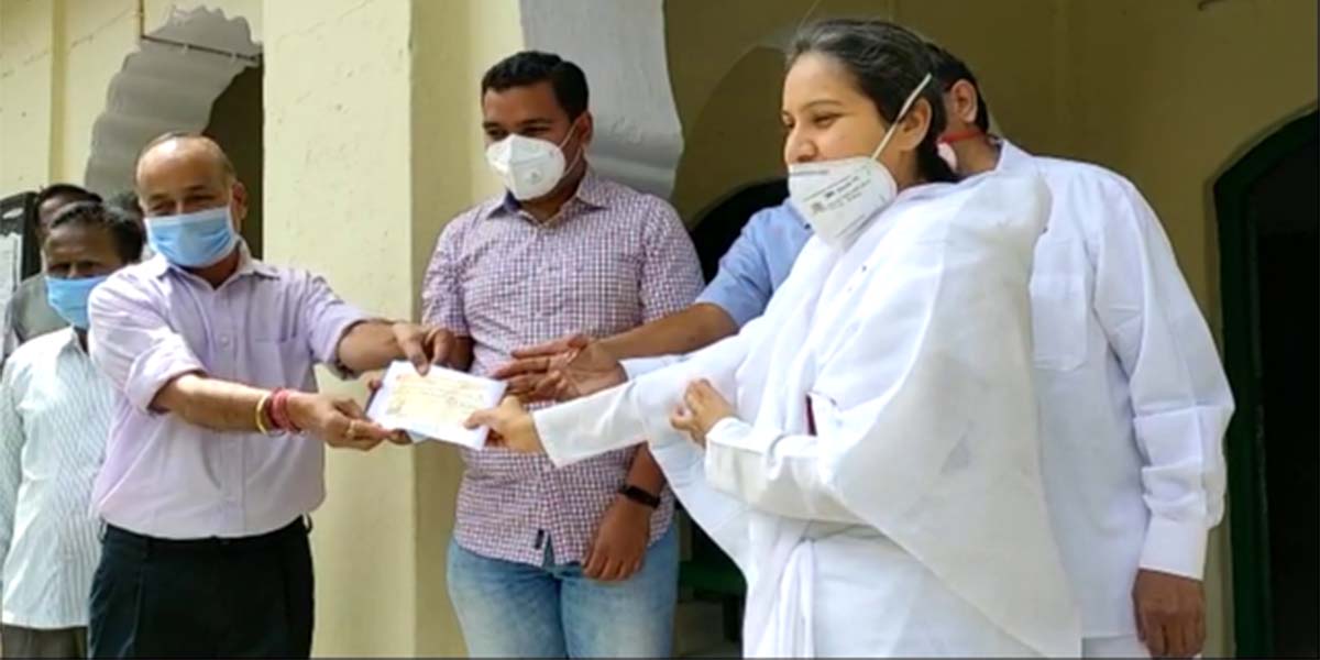 ग्लोबल मे आक्सीजन प्लांट के लिए सुधीर जैन ने किया बीस लाख रु. दान